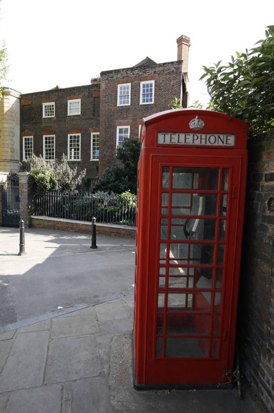 无人,竖图,室外,白天,通讯,英国,人行道,首都,电话亭,摄影,英文字母,英国文化,彩图