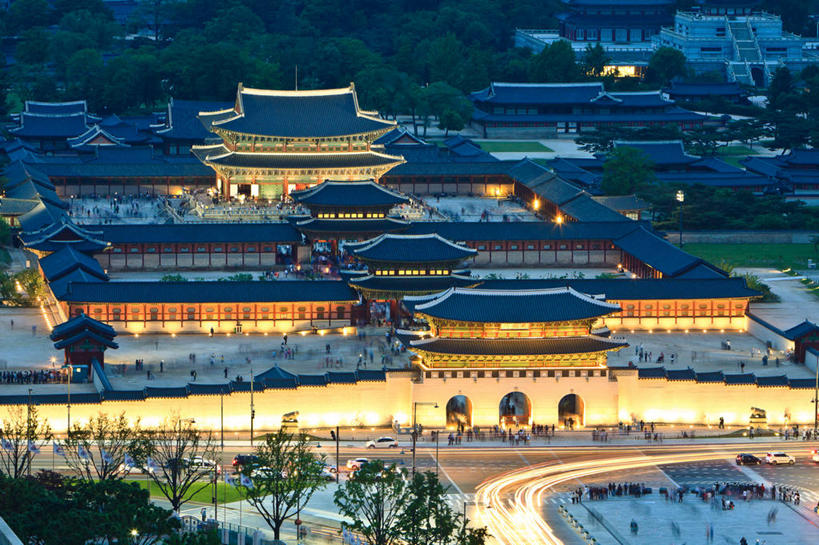宫殿,横图,俯视,室外,夜晚,长时间曝光,建筑,路,景福宫,首尔,韩国,首都,历史,树,摄影,照亮,彩图,高角度拍摄