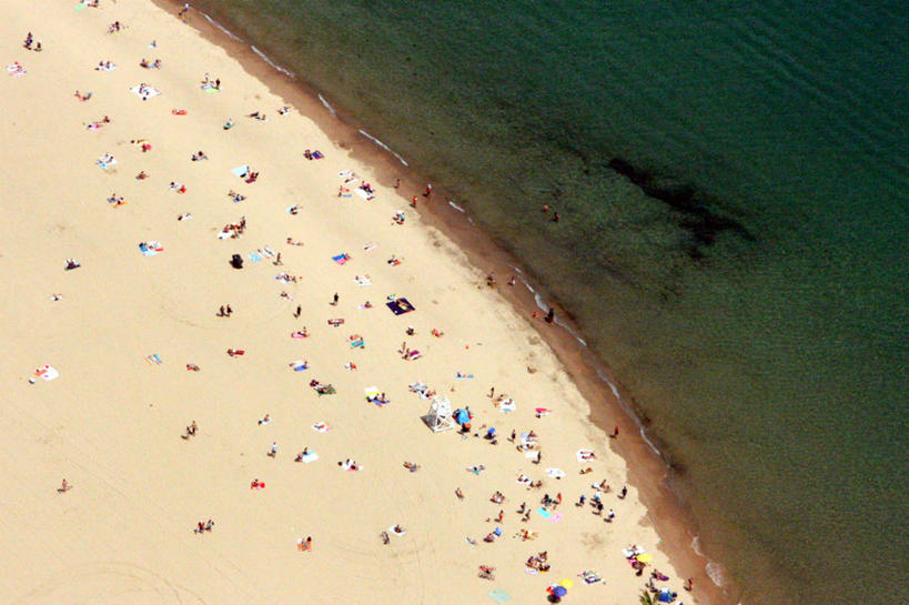 横图,俯视,航拍,室外,白天,度假,海洋,城市,美国,沙子,夏天,放松,摄影,北美,享乐,鸟瞰,伊利诺斯州,密歇根湖,芝加哥市,海滩,彩图,高角度拍摄