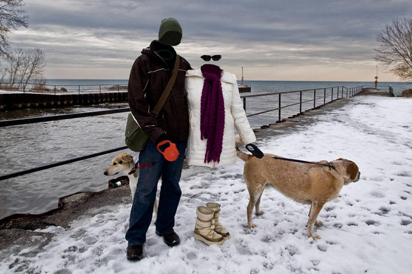 无人,横图,室外,白天,神秘,海洋,雪,宠物,狗,加拿大,眼镜,云,靴子,树,天空,动物,两只,家畜,寒冷,摄影,北美,安大略湖,彩图