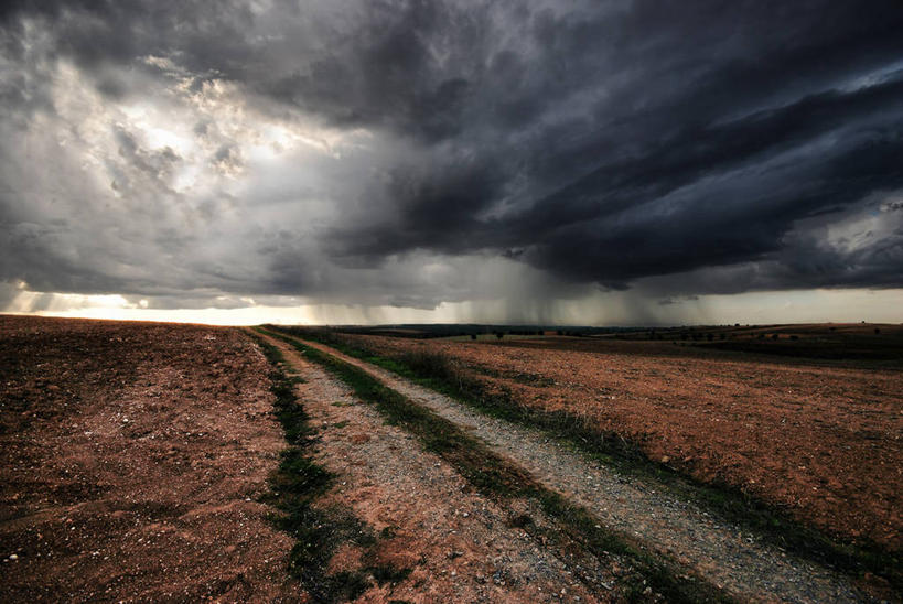 无人,横图,室外,暴风雨,多云,葡萄牙,地平线,乌云,辽阔,地面,天气,风景,天空,自然,黄昏,广阔,摄影,一望无际,延伸,天地相交,无边无际,一马平川,阿连特茹,秋天,彩图