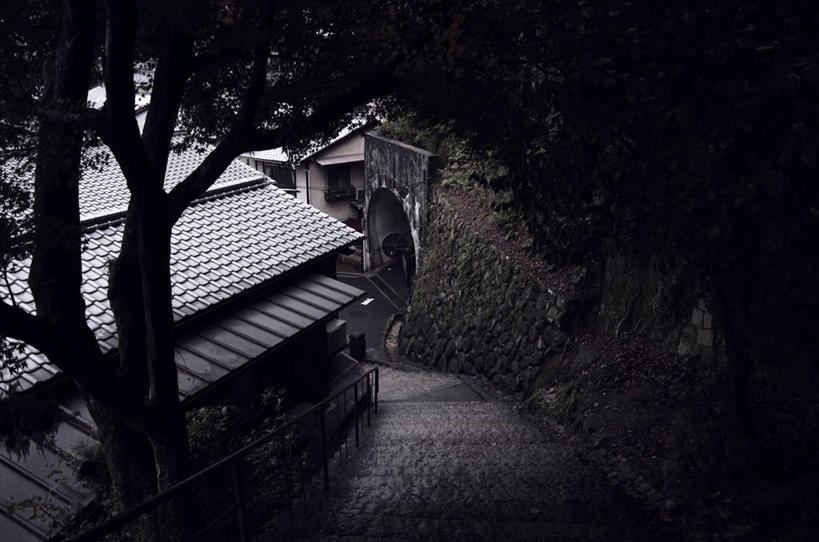 无人,栏杆,横图,室外,白天,楼梯,日本,房屋,屋顶,树,摄影,宁静,彩图,宫屿