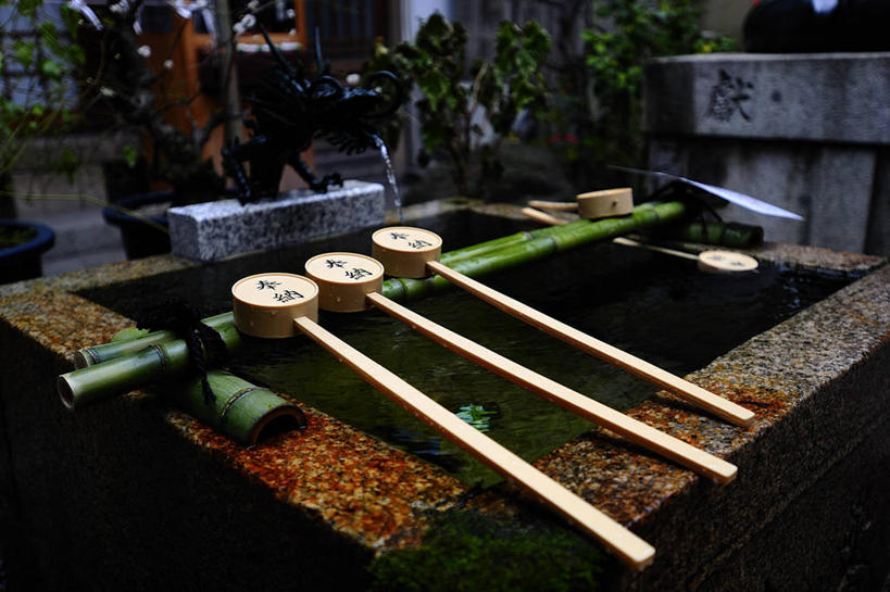 无人,横图,室外,白天,通讯,水,日本,竹制,日本文化,标志,文字,竹筒,字符,字母,标识,树,三个,容器,摄影,宗教,京都府,长柄勺,储藏,宁静,竹制品,储存,彩图,贮存,传统文化,竹杯