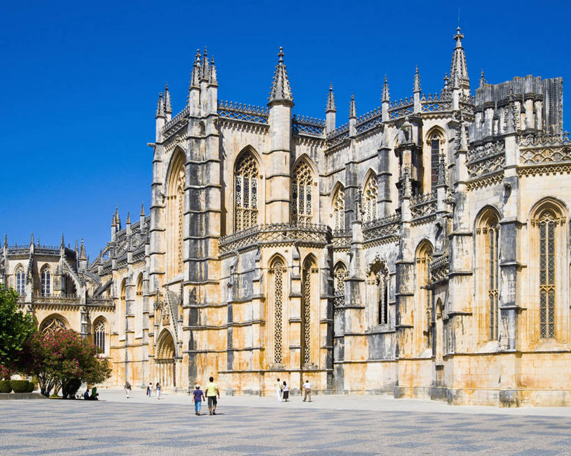 横图,室外,白天,建筑,葡萄牙,历史,摄影,基督教,修道院,万里无云,步行,彩图,巴塔利亚