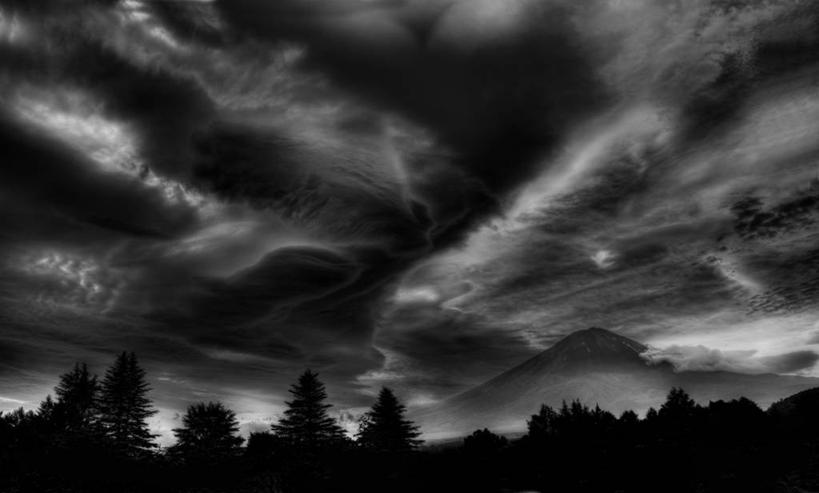 无人,横图,黑白,室外,白天,旅游,度假,美景,山,富士山,日本,日本文化,景观,乌云,天气,娱乐,树,风景,天空,自然,地标建筑,享受,休闲,景色,放松,摄影,自然风光,剪影,河口湖