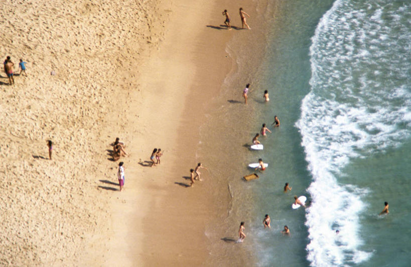 人群,横图,俯视,室外,白天,度假,海洋,水,葡萄牙,巴西,朦胧,模糊,沙子,河岸,水边,许多人,波浪,夏天,一群人,大西洋,南美,放松,摄影,南美洲,享乐,拉丁美洲,美洲,伊比利亚半岛,巴西联邦共和国,亚美利加洲,南亚美利加洲,巴伊亚,巴伊亚州,海滩,休闲活动,高角度拍摄,旅行,纳扎雷