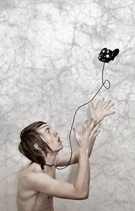 西方人,成年人,脸,头,脸颊,裸体,一个人,举,竖图,室内,特写,侧面,壁纸,欧洲,美国,欧洲人,仅一个男性,仅一个人,半空,裸露,肩膀,仅一个年轻男性,装饰物,看,托,向上看,摄影,接,控制,北美,北美洲,美洲,裸,俄勒冈州,挫败,北亚美利加洲,亚美利加洲,尤金,男人,男性,年轻男性,白种人,年轻人,头部,脸部,脸蛋,面部,举起,举手,举着,向上举,向上伸,向上托,美利坚合众国,计算机游戏