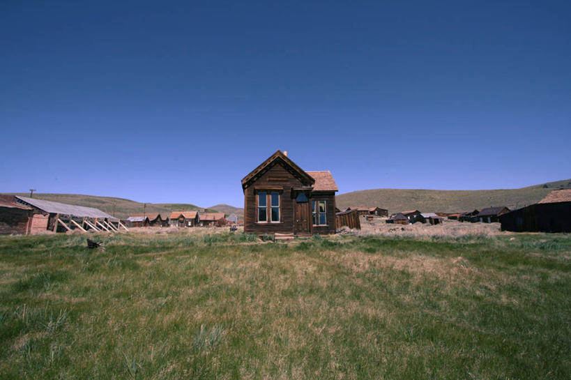 无人,横图,室外,白天,留白,美景,建筑,美国,废弃,房屋,地平线,景观,辽阔,地面,历史,自然,广阔,景色,摄影,报废,一望无际,废物,北美,北美洲,加利福尼亚,自然风光,延伸,美洲,丢弃,放弃,抛弃,加州,加利福尼亚州,万里无云,金州,黄金州,天地相交,北亚美利加洲,亚美利加洲,无边无际,一马平川,摈弃,莫诺县,波地州立历史公园,彩图,屏弃,美利坚合众国,摈斥,摒除,过去