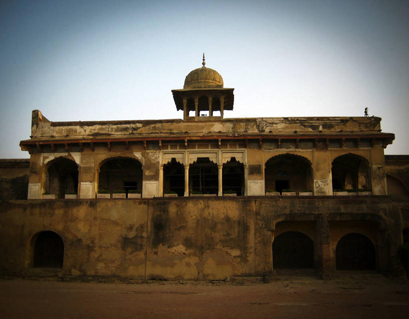 无人,横图,室外,白天,城市,建筑,巴基斯坦,拱门,历史,摄影,圆顶建筑,要塞,万里无云,拉合尔,彩图,联合国教科文组织,过去