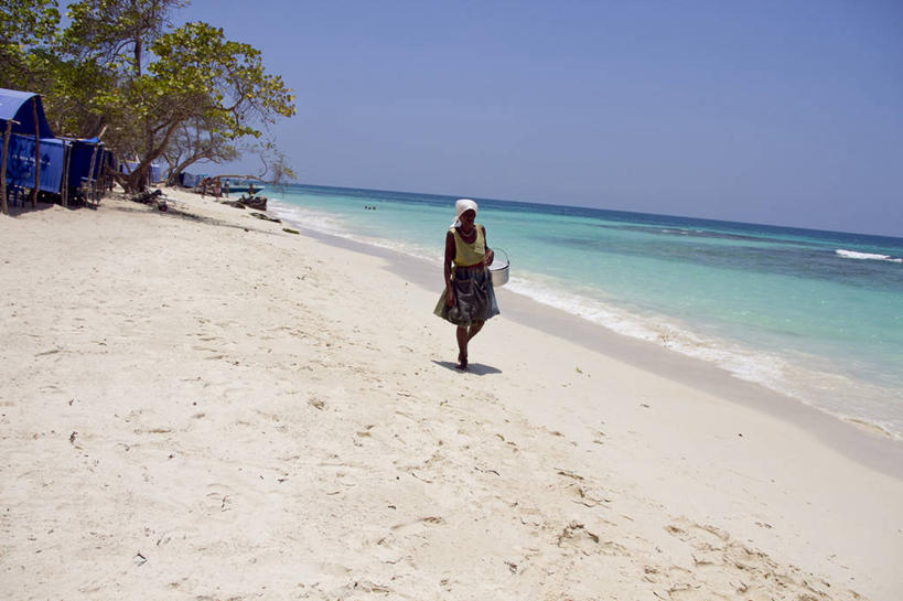 成年人,一个人,横图,俯视,航拍,室外,旅游,水,城市,哥伦比亚,仅一个女性,地形,首都,蓝色,风景,天空,地标建筑,摄影,鸟瞰,销售,贩卖,波哥大,大西洋群岛,女人,海滩,彩图,高角度拍摄