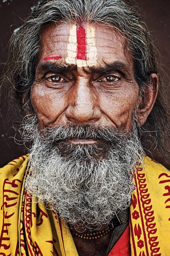 成年人,老年人,脸,头,脸颊,皱纹,胡须,一个人,竖图,室外,特写,白天,正面,信心,尼泊尔,仅一个男性,仅一个人,肩膀,仅一个老年男性,摄影,宗教,肖像,印度教,帕坦,老年男性,男人,男性,亚洲人,头部,胡子,络腮胡,小胡子,脸部,脸蛋,面部,彩图,传统服装