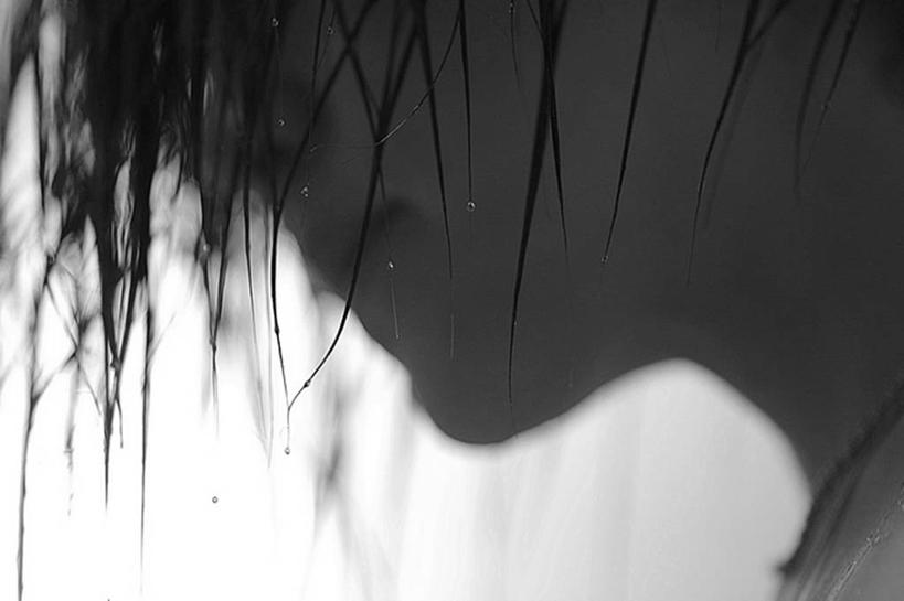 中年人,老年人,头发,一个人,横图,室内,神秘,日本,仅一个女性,仅一个人,阴影,墙,仅一个中年女性,摄影,茨城县,长崎市,想法,女人,女性,中年女性,水户