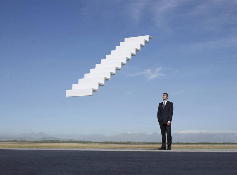 西方人,成年人,一个人,商务人士,商务男性,站,横图,室外,白天,留白,正面,衬衫,商务,风险,欧洲,南非,欧洲人,仅一个男性,仅一个人,套装,首都,仅一个年轻男性,自然,摄影,环境,企业,公司,商务装,工薪阶层,渴望,晋升,开普敦,预测,进展,危险,男人,男性,年轻男性,白种人,年轻人,白领,上班族,彩图,衬衣,机遇