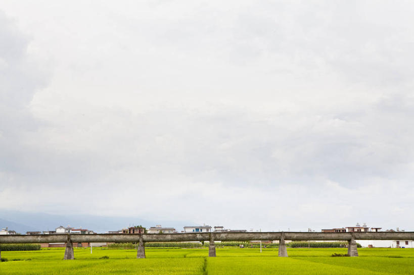 无人,农场,横图,室外,白天,农业,农作物,美景,亚洲,稻田,景观,田地,云,桥,沟渠,联系,绿色,风景,天空,自然,景色,摄影,生长,宁静,自然风光,彩图