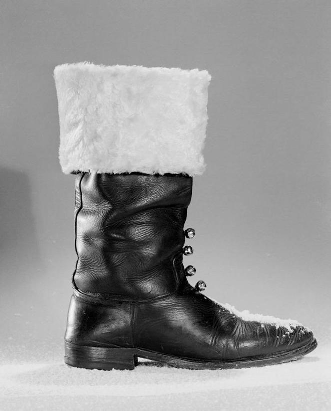 无人,竖图,黑白,特写,白色背景,侧面,时尚,圣诞节,皮革,靴子,一个,摄影,单个,影棚拍摄