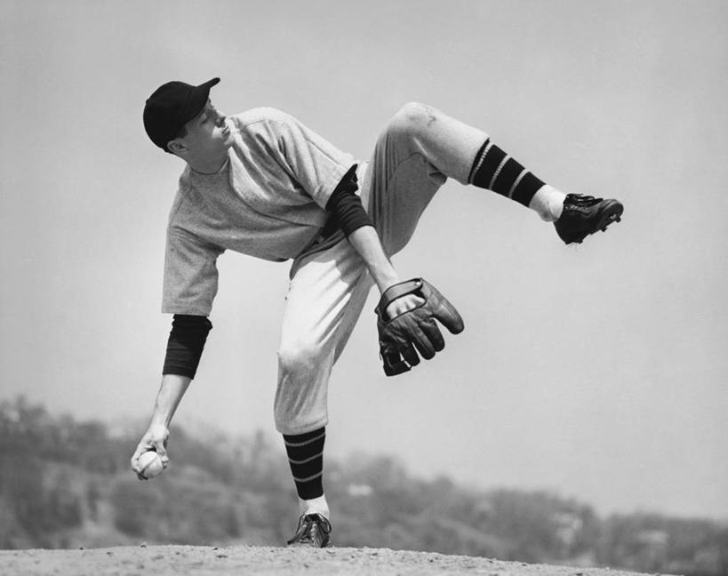 西方人,成年人,腿,一个人,同事,运动员,棒球运动员,运动场,横图,黑白,室外,白天,运动服,运动鞋,成功,运动,合作,团队,集体,信心,竞争,棒球,鞋子,纺织品,欧洲,欧洲人,仅一个男性,仅一个人,准备,堆叠,棒球场,棒球帽,棒球手套,球场,竞技运动,投手,场地,袜子,队伍,仅一个年轻男性,天空,车队,鸭舌帽,活力,人体,摄影,领导,成就,棒球服,决心,努力,合伙,领袖,男人,男性,年轻男性,白种人,年轻人,体育运动员,运动选手,扔,对焦