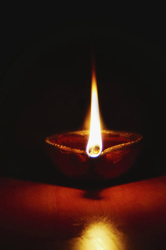 无人,竖图,特写,留白,黑色背景,火焰,烛光,燃烧,一个,摄影,单个,宁静,照亮,简单,油灯,彩图,影棚拍摄
