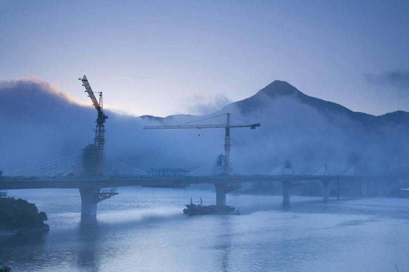 无人,横图,室外,白天,正面,旅游,度假,技术,河流,美景,日落,山,山脉,水,建筑,大理,中国,亚洲,河水,景观,山峰,水流,晚霞,霞光,落日,山峦,娱乐,设备,云南,施工,自然,黄昏,建筑工地,群山,享受,休闲,机械,起重机,景色,彩霞,放松,工程,自然风光,东亚,云南省,中华人民共和国,西南地区,地盘,建筑地盘,施工地盘,滇,大理州,大理白族自治州,夕照,薄暮,夕阳,彩图,傍晚,工地,斜阳