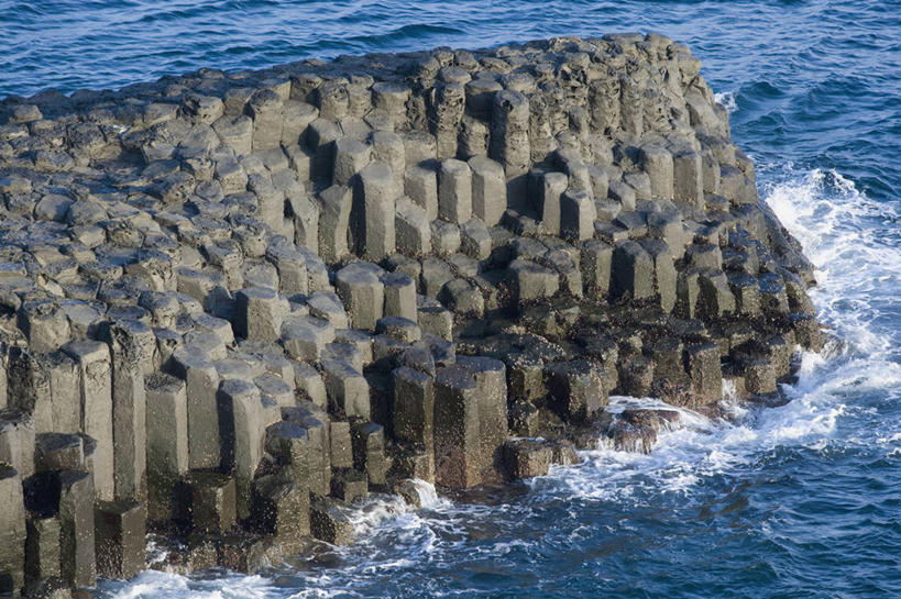 无人,横图,俯视,室外,白天,旅游,度假,海浪,海洋,石头,美景,水,济州岛,韩国,亚洲,阴影,飞溅,溅,光线,石子,液体,影子,景观,浪花,水滴,娱乐,水珠,阳光,自然,海水,享受,休闲,景色,放松,喷洒,自然风光,海景,东亚,大韩民国,济州,济州道,济州特别自治道,特别自治道,大海,风浪,海,海水的波动,近岸浪,石块,岩石,涌浪,彩图,高角度拍摄
