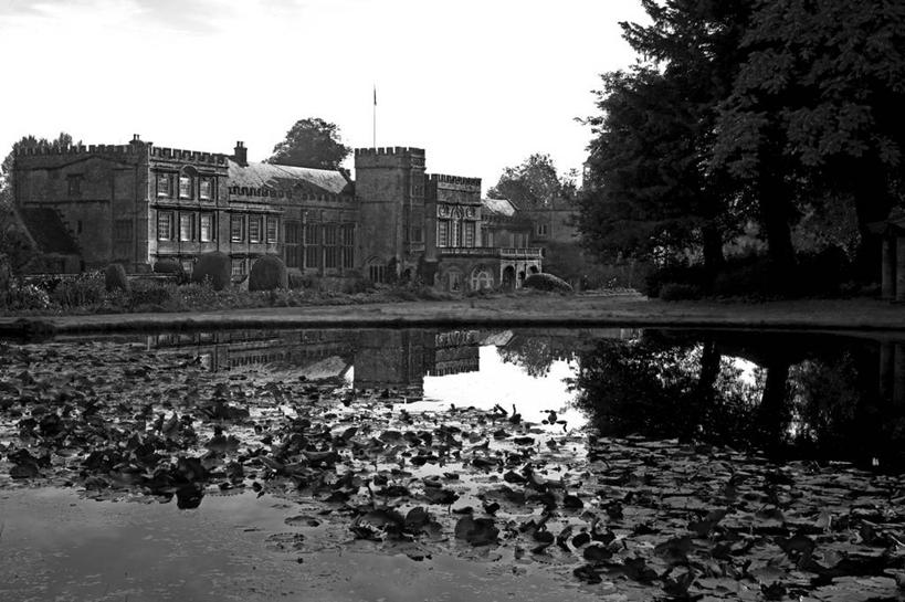 无人,教堂,横图,室外,旅游,度假,水,建筑,英国,正装,池塘,宏伟,历史,英格兰,地标建筑,摄影,宗教,复杂,基督,基督教,宗教建筑,天主教,修道院,耶稣,牛皮菜,英国文化,救世主,基利斯督,弥赛亚,默西亚,修院,西多会修道院,僧侣,彩图,旅行,西南英格兰