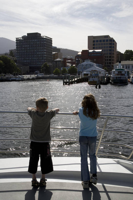 吃,横图,方图,室外,吃饭,太阳,建筑,日光,澳大利亚,喝,阳伞,现代,萨拉曼卡,饮料,夏天,摄影,塔斯马尼亚,霍巴特,彩图,餐馆,咖啡馆