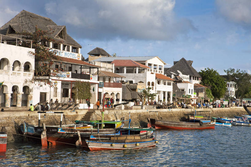 横图,旅游,建筑,酒店,船,非洲,肯尼亚,河岸,历史,地标建筑,摄影,非洲文化,阿伦岛,彩图,旅行,海港