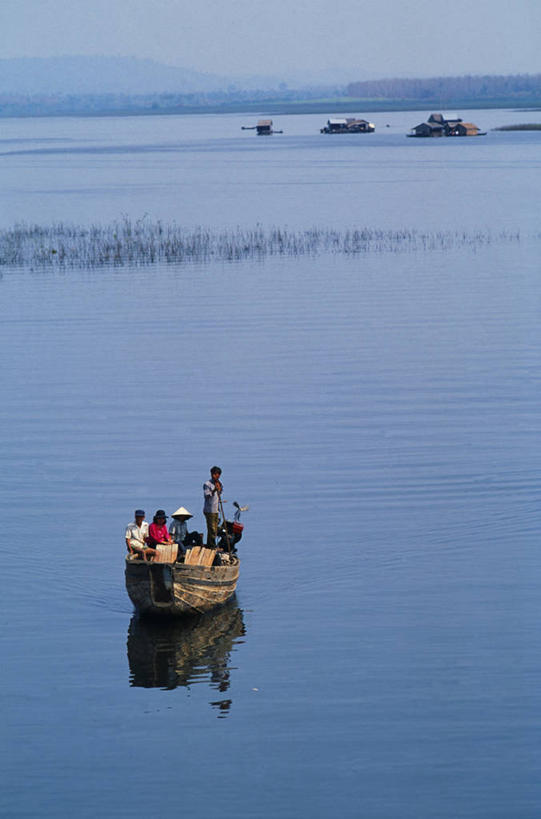 竖图,室外,湖,船,越南,乘客,摄影,东南亚,印度支那,美术工艺,彩图,大叻