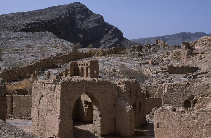 无人,横图,室外,山,山脉,建筑,阿曼,破碎,化石,地形,破坏,破损,摄影,粉碎,损坏,毁坏,波斯湾,摧毁,彩图