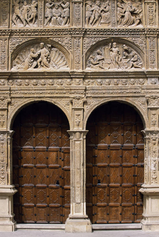 无人,竖图,门,西班牙,欧洲,节日,门口,文化,祈祷,健康,许愿,摄影,宗教,信仰,纪念,祈求,基督教,宗教建筑,天主教,圣汤姆斯,平安,彩图