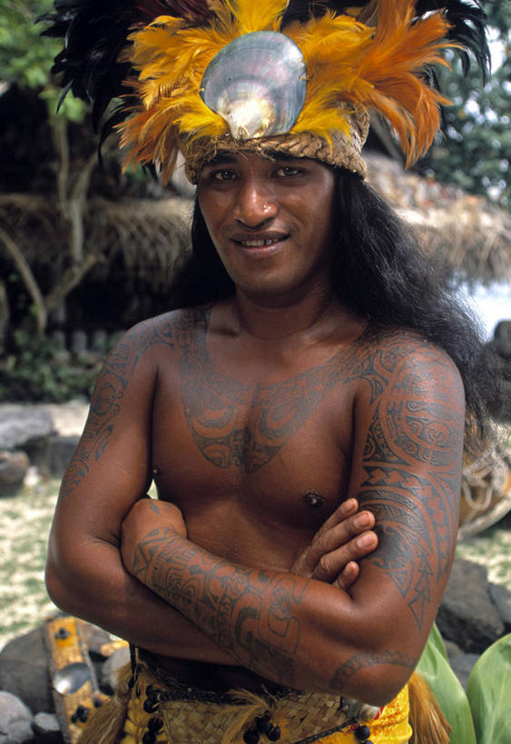 成年人,一个人,竖图,仅一个男性,纹身,摄影,热带气候,肖像,大洋洲,法属波利尼西亚,法属玻利尼西亚,南太平洋,太平洋岛屿,男人,彩图,法国海外领土