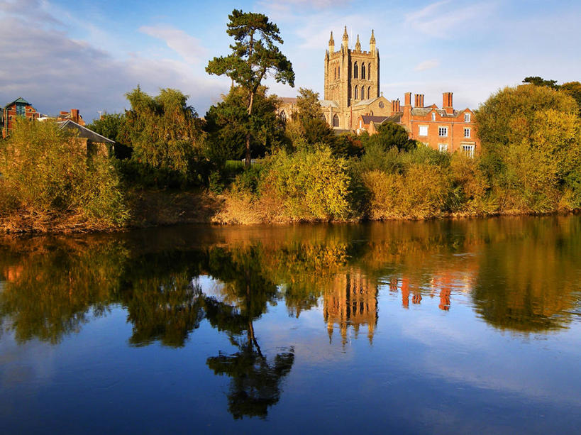 无人,横图,室外,白天,河流,建筑,英国,反射,树,天空,自然,摄影,基督教,彩图,大教堂