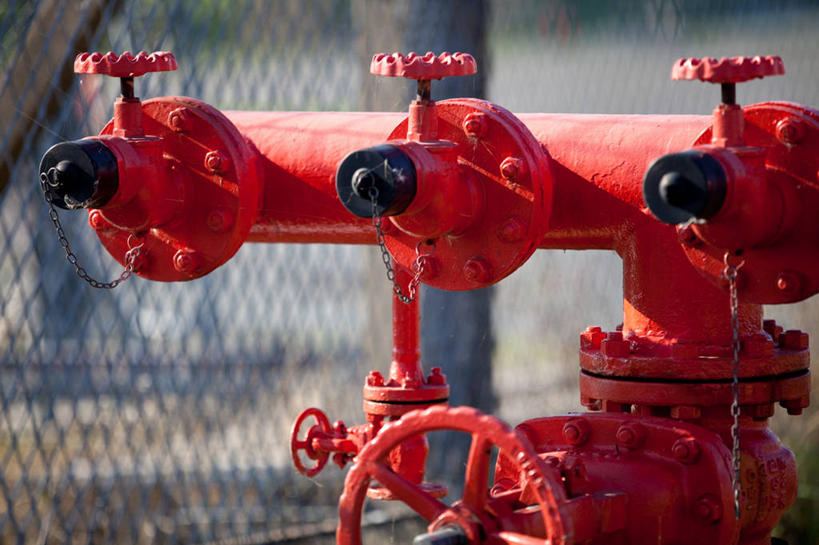 无人,横图,室外,特写,白天,英国,水龙头,设备,物品,红色,炼油厂,工业,摄影,能源,保护,柴郡,彩图