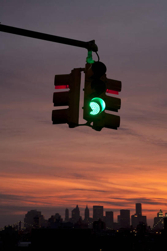 无人,竖图,室外,特写,美景,日落,城市,美国,景观,晚霞,霞光,云,落日,红绿灯,曼哈顿,绿色,自然,黄昏,景色,彩霞,摄影,绿灯,指导,照亮,控制,自然风光,剪影,夕照,薄暮,夕阳,彩图,傍晚,斜阳