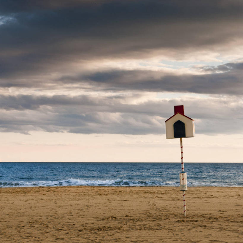 无人,方图,室外,海洋,西班牙,沙子,水平线,云,笼子,鸟笼,天空,自然,黄昏,波浪,摄影,宁静,喂鸟器,海滩,彩图