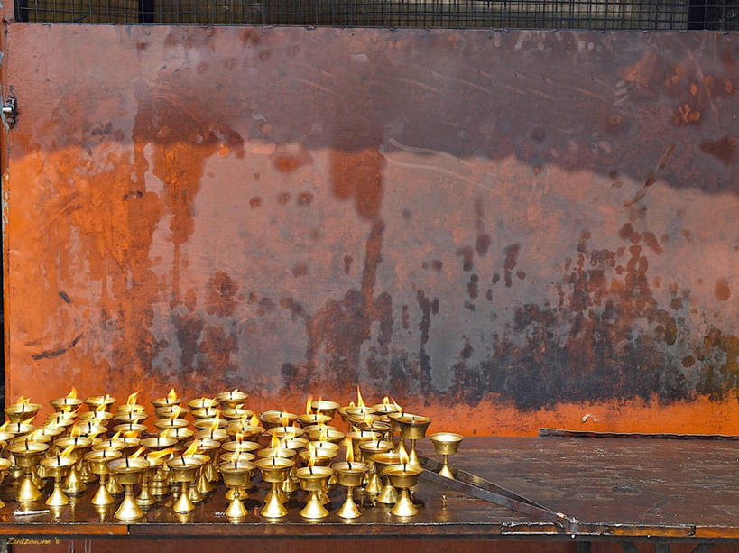 无人,横图,室外,白天,桌子,尼泊尔,许多,丰富,火焰,首都,很多,摄影,油灯,加德满都,灵性,彩图,传统文化