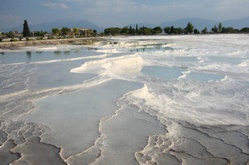 无人,横图,室外,白天,旅游,度假,美景,亚洲,景观,云,娱乐,白色,天空,自然,地标建筑,享受,休闲,温泉池,景色,放松,摄影,宁静,岩层,自然风光,式样,地质学,自然地理,岩石,彩图,棉花堡,广角