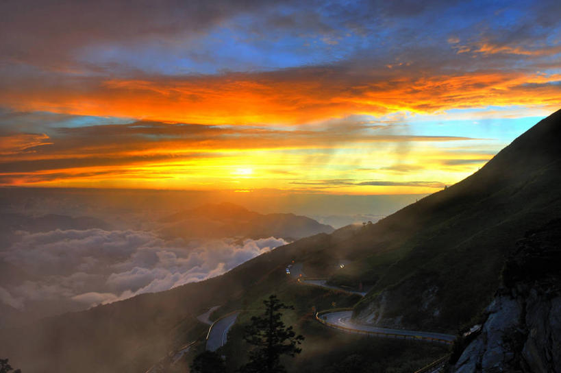 无人,横图,室外,美景,日落,山,山脉,太阳,雾,台湾,日光,景观,山路,云,树,风景,天空,自然,景色,摄影,宁静,自然风光,彩图