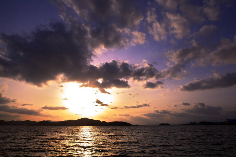 无人,横图,室外,白天,仰视,海洋,美景,日落,山,太阳,日本,反射,景观,宏伟,风景,天空,自然,景色,摄影,宁静,自然风光,鸟取,彩图,低角度拍摄