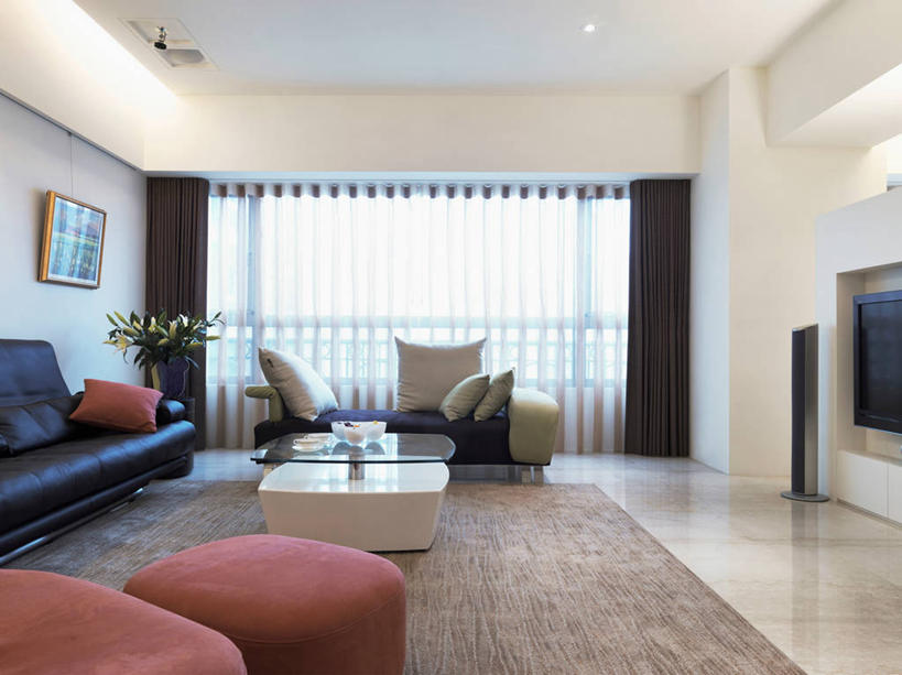 无人,家,横图,室内,白天,家具,镜子,沙发,桌子,建筑,椅子,台湾,日光,亚洲,装饰,木制,房屋,光,皮革,茶几,干净,现代,座位,灯,花,装饰物,枕头,建造,双人沙发,起居室,建筑材料,台北,硬木,电视机,书,当代