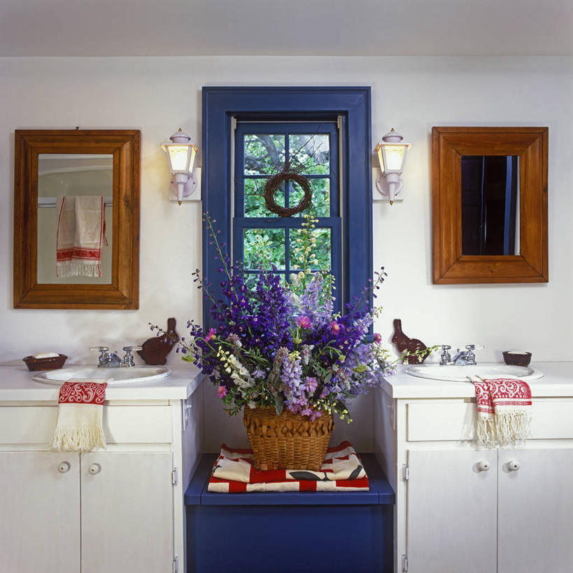 家,爱情,分享,别墅,窗户,镜子,浴室,亚麻布,对称,反射,木制,花环,篮子,水槽,水龙头,毯子,房屋,屋子,公寓,陶瓷制品,浪漫,干净,现代,洋房,楼房,住宅,红色,蓝色,紫色,白色,肥皂,毛巾,香草,花束,薰衣草,古董,涂料,简单,反射镜,呼吸,棉被,刘海,家兔,合页,灵香草,黄香草,奇迹,飞燕草,房子,当代,伴侣