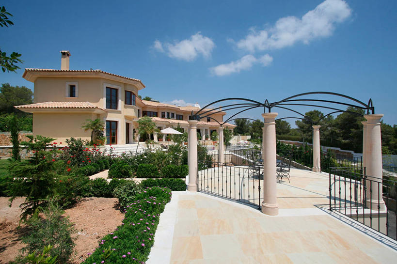 无人,家,横图,室外,白天,建筑,日光,西班牙,欧洲,房屋,人行道,院子,现代,凉亭,打开,建造,开启,铁艺,当代