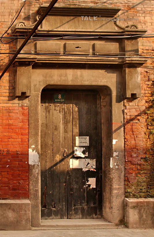 无人,竖图,室外,白天,正面,旅游,度假,名胜古迹,门,标志建筑,地标,建筑,上海,中国,亚洲,阴影,遗迹,光线,标志,数字,文字,影子,字符,墙,古迹,文物,娱乐,标识,建设,古建筑,墙壁,墙面,阳光,门框,享受,休闲,旅游胜地,放松,阿拉伯数字,复兴中路,申,卢湾区,古文明,东亚,上海市,中华人民共和国,沪,华东地区,彩图,shgcy1