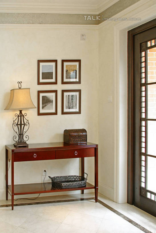 无人,家,交叉,竖图,室内,白天,正面,别墅,家具,门,台灯,装修,桌面,桌子,建筑,竹子,相框,照明,欧式,吊挂,悬挂,竹制,装饰,编织,木制,篮子,房屋,木桌,墙,屋子,公寓,灯光,豪华,挂,建设,现代,装潢,洋房,楼房,墙壁,墙面,住宅,灯,白色,木制品,容器,竹篮,箱子,灯具,门框,室内装潢,储藏,竹条,样板房,明亮,交织,照亮,舒适,竹制品,家居装潢,照明设备,储存,房屋设计,地中海风格,古典风格,简约风格,室内设计,宽敞,样板房装潢,穿插,匣子,设计,彩图,房子,百宝箱,首饰箱,木桌子,贮存,shlyb1