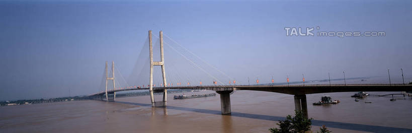 无人,横图,全景,室外,白天,正面,度假,河流,美景,水,植物,城市风光,标志建筑,城市,大桥,地标,建筑,立交桥,轮船,桥梁,船,上海,中国,亚洲,阴影,光线,影子,河水,景观,水流,高架,建筑群,斜拉桥,桥,娱乐,建设,树,树木,蓝色,绿色,蓝天,天空,阳光,自然,交通工具,天,享受,休闲,景色,放松,杨浦大桥,生长,晴朗,成长,申,载具,杨浦区,东亚,上海市,万里无云,中华人民共和国,沪,华东地区,晴空,晴空万里,彩图,宁国路,shrj1