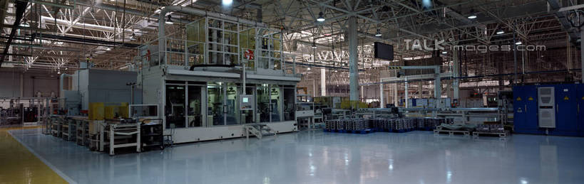 无人,工厂,栏杆,搬运,横图,室内,白天,正面,车间,机器,流水线,照明,阴影,传输,光线,扶手,影子,灯光,护栏,顶灯,灯,灯具,工业,运输,照亮,制造,机床,传送带,便利,传送,照明设备,载具,传输带,车床,方便,彩图,制造厂,工具机,工作母机,生产工厂,shrj1