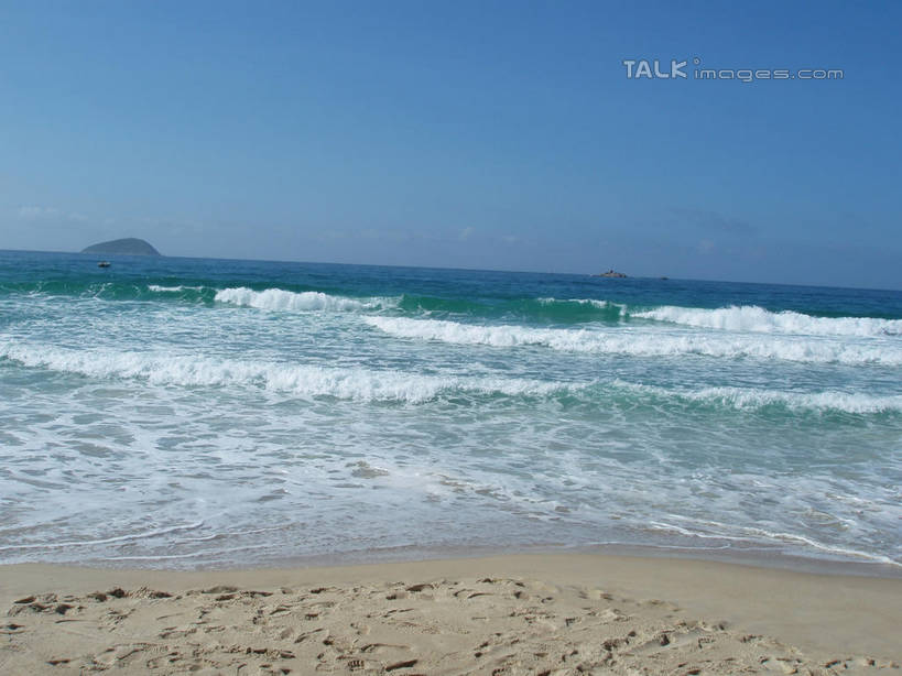 无人,横图,室外,白天,正面,旅游,度假,海浪,海洋,美景,沙滩,三亚,中国,亚洲,阴影,光线,沙子,影子,海岸,景观,浪花,水平线,辽阔,海平线,沙地,娱乐,海南,蓝色,蓝天,天空,阳光,自然,海水,天,享受,休闲,广阔,景色,放松,海南省,晴朗,一望无际,自然风光,海景,东亚,三亚市,万里无云,中华人民共和国,华南地区,琼,无边无际,一马平川,大海,风浪,海,海水的波动,海滩,近岸浪,涌浪,晴空,晴空万里,彩图,水天相接,水天一线,shslj1