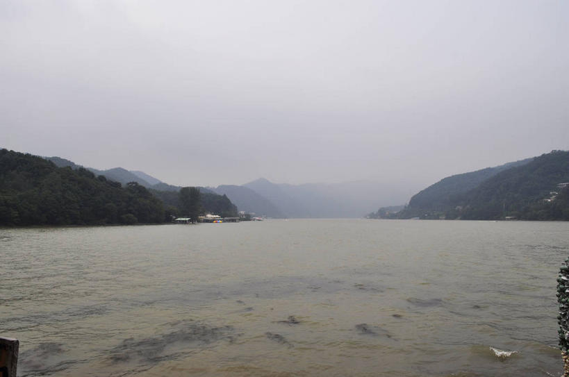 无人,横图,室外,白天,正面,旅游,度假,岛屿,河流,美景,森林,树林,水,植物,雾,春川,南怡岛,韩国,亚洲,波纹,朦胧,模糊,岛,河水,景观,水流,涟漪,娱乐,树,树木,绿色,倒影,水纹,天空,自然,波浪,天,享受,休闲,景色,放松,生长,成长,迷雾,倒映,自然风光,东亚,水晕,大韩民国,江原道,春川市,汉江,反照,列岛,群岛,诸岛,大雾,彩图,道,shslj1,北汉江