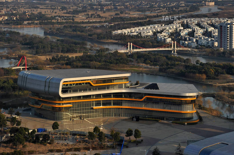 无人,家,横图,俯视,航拍,室外,白天,旅游,度假,草地,草坪,河流,美景,水,植物,城市风光,标志建筑,城市,地标,建筑,上海,中国,亚洲,阴影,光线,影子,房屋,屋子,河水,景观,水流,公寓,娱乐,建设,洋房,楼房,住宅,草,树,树木,绿色,阳光,自然,享受,休闲,景色,放松,生长,成长,申,鸟瞰,东亚,安亭,上海国际汽车城,上海市,嘉定区,中华人民共和国,沪,华东地区,彩图,高角度拍摄,房子,安亭镇,shzxz1