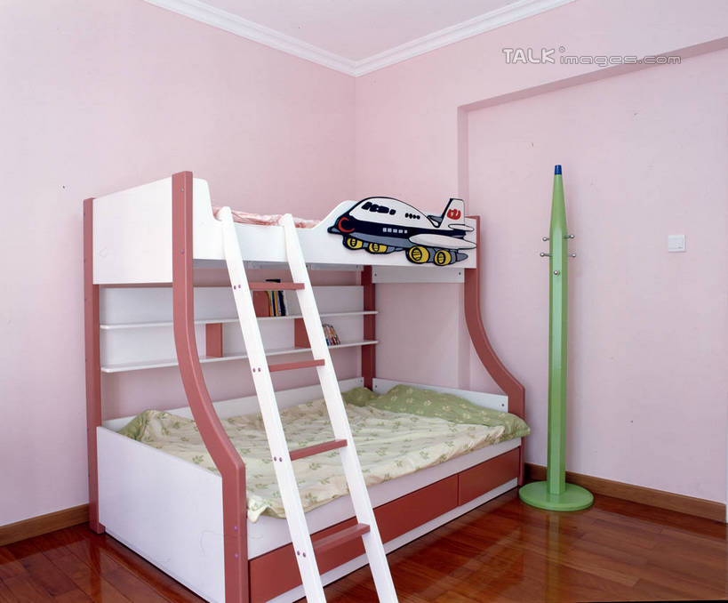 无人,家,攀登,横图,室内,白天,正面,壁纸,别墅,床,地板,家具,天花板,装修,建筑,欧式,阴影,服装,装饰,反射,梯子,影子,房屋,阶梯,木梯,墙,双人床,屋子,公寓,床单,地面,豪华,被子,建设,现代,装潢,洋房,楼房,木地板,墙壁,墙面,住宅,衣服,白色,室内装潢,爬,服饰,上升,样板房,明亮,舒适,被单,家居装潢,衣着,穿着,房屋设计,地中海风格,古典风格,简约风格,室内设计,宽敞,样板房装潢,登高,衣饰,双层床,设计,墙纸,攀爬,彩图,房子,上下床,szzm1