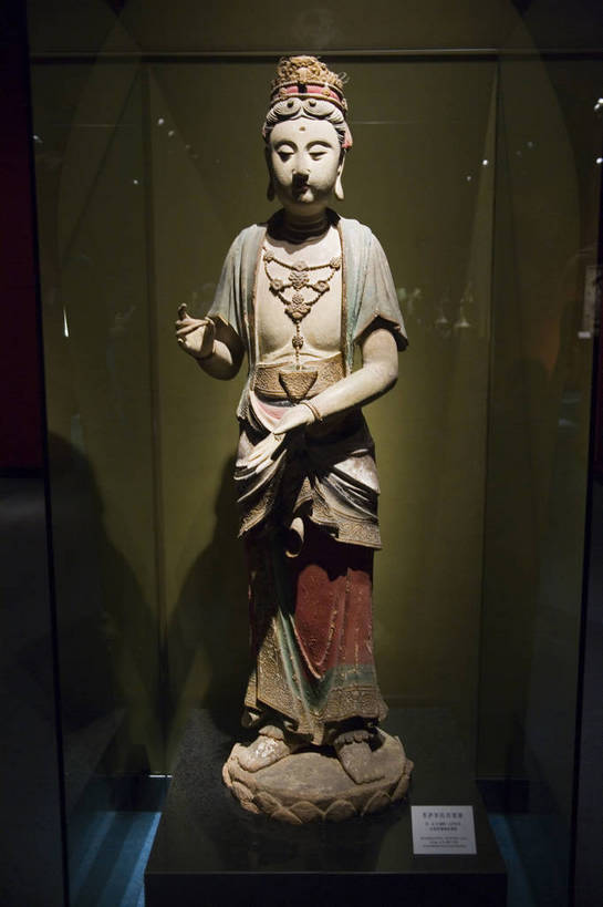 竖图,彩色,室内,石头,雕塑,上海,中国,亚洲,节日,雕像,文化遗产,古典,历史,文化,文物,佛,古代,工艺品,祈祷,健康,陶器,许愿,摄影,宗教,上海博物馆,佛教,信仰,古董,纪念,祈求,优美,古物,中国文化,古玩,东亚,菩萨,中华人民共和国,释教,古远,古代文明,平安,传统文化,bj174